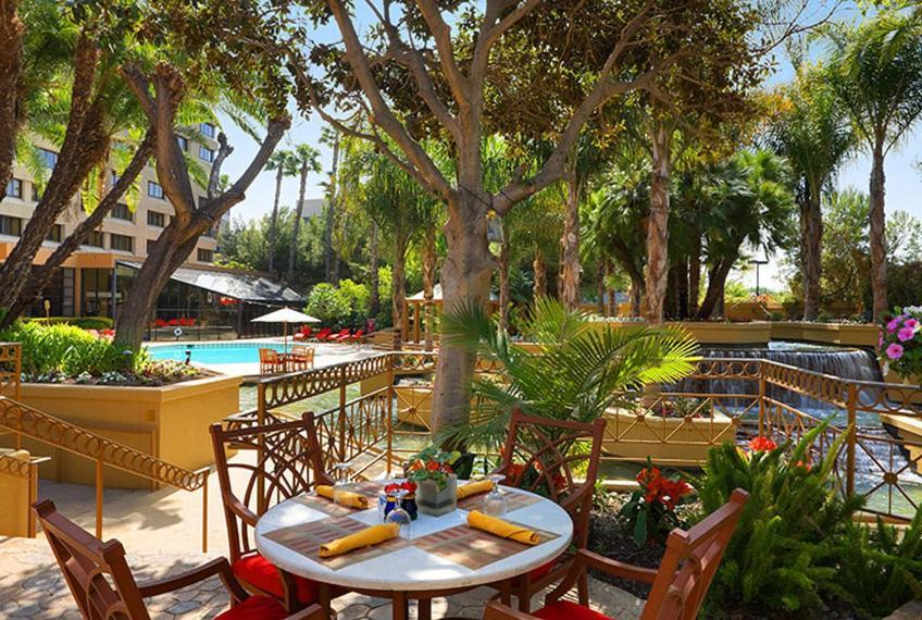 Long Beach Marriott Eksteriør bilde