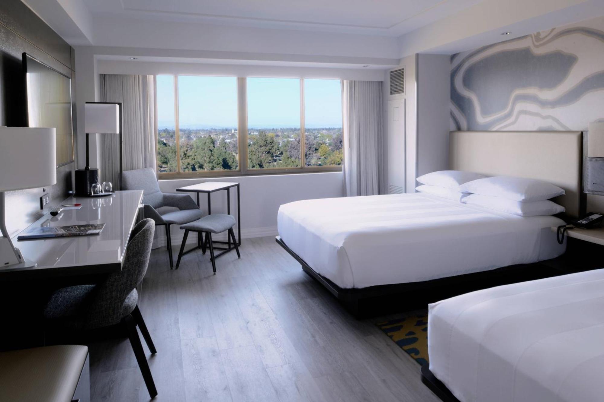 Long Beach Marriott Eksteriør bilde